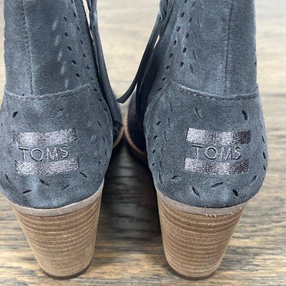 TOMS Majorca Peep Toe Boot Forged Iron Gray Suede Perforated Leaf Sz 6.5 NIB - Picture 3 of 8